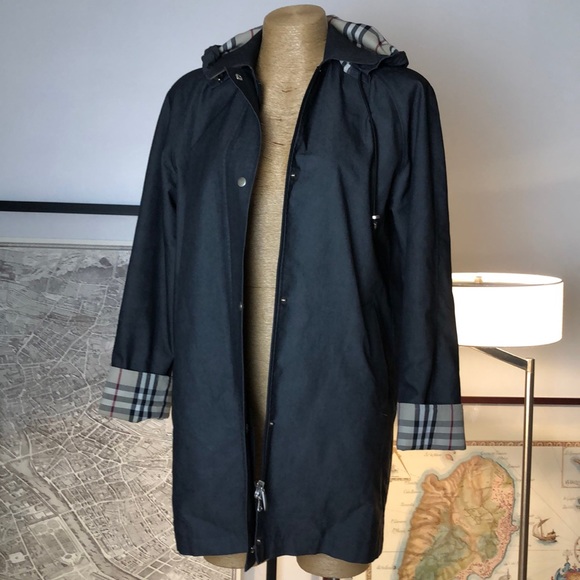 Burberry Jackets & Blazers - Burberry Gabardine gray check Size 8